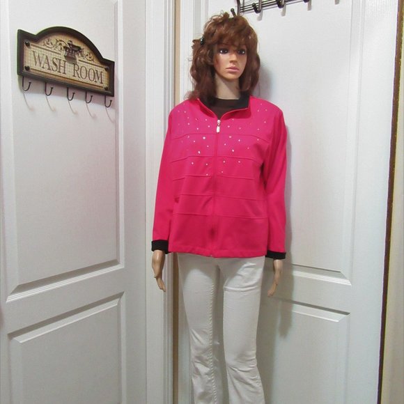 Ladies Medium Petite - Alia- Zip Up- As is 5 for $20.00 - Picture 3 of 10